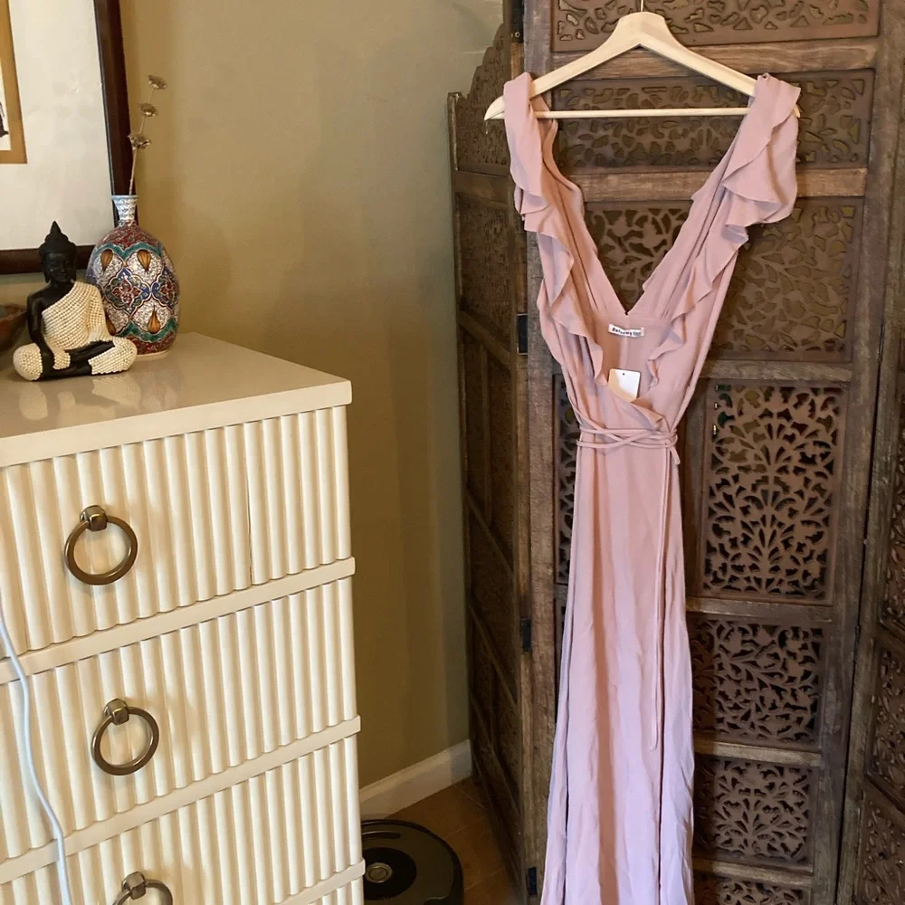 Reformation Peppermint Dress in Blush - Picture 2 of 3